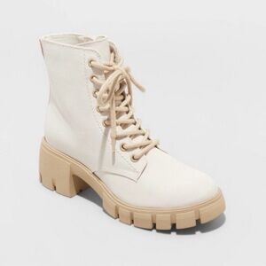 Universal Thread Cream Combat Boots~stock picture for reference